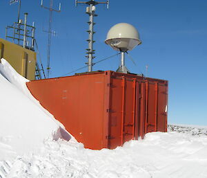New antenna on top of the Met storage container at Casey 2014