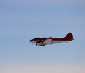 The Basler making a first pass over the Casey skiway before turning to land 1 Nov 2014