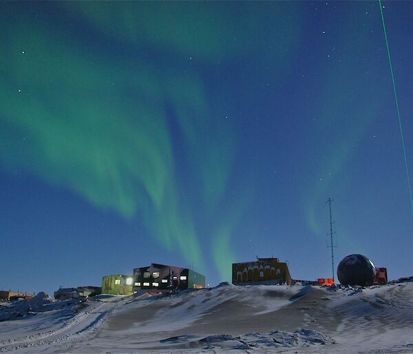 Aurora under the light of the full moon