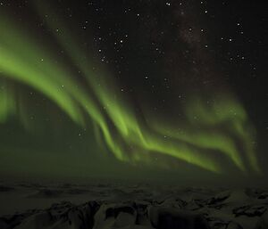 Aurora australis lights up the Vestfold Hills