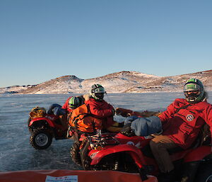 Expeditioners on Lake Druzhby