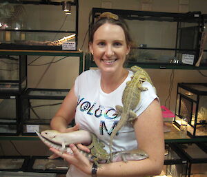 Stephanie MacDonald handling reptiles