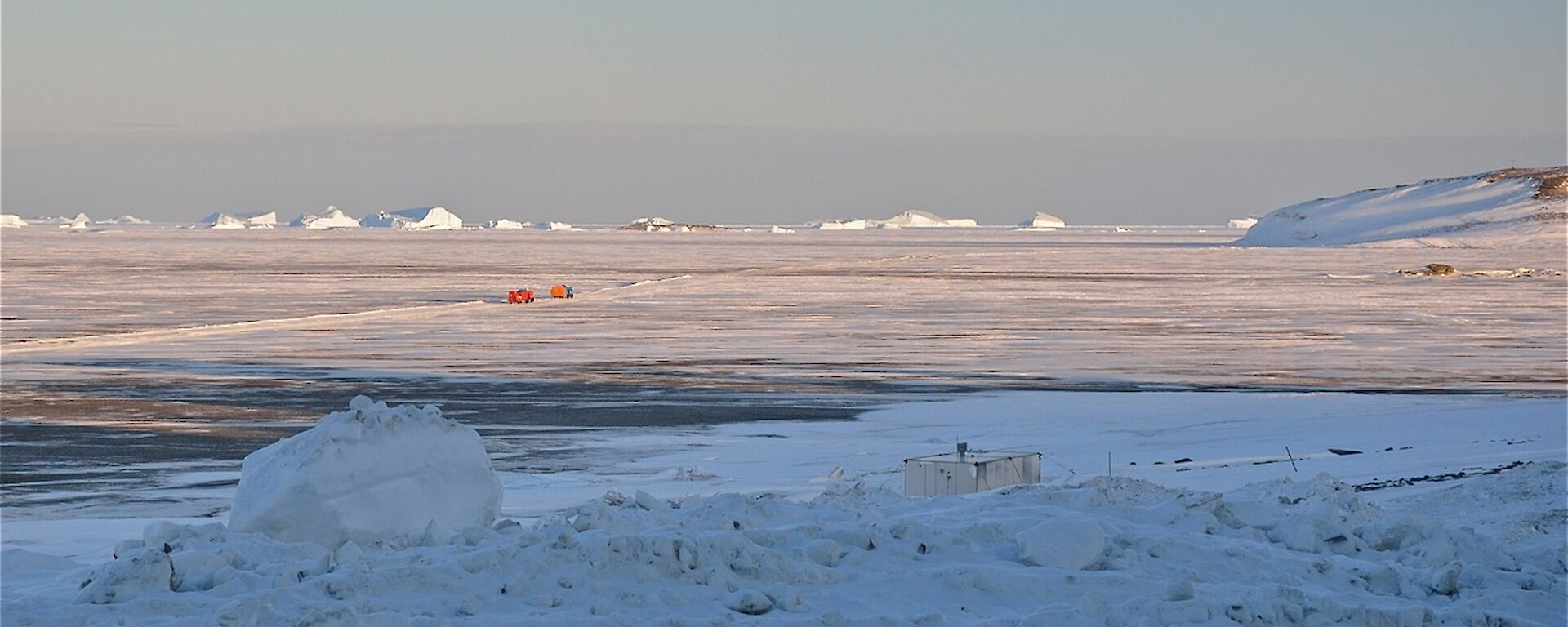 The first Rauer Island Trip of 2012 departs (landscape image)