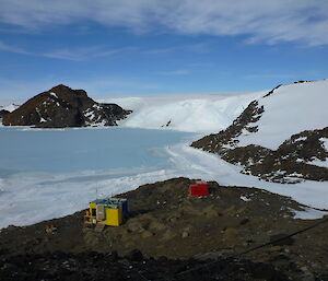 Platcha hut and Met hut