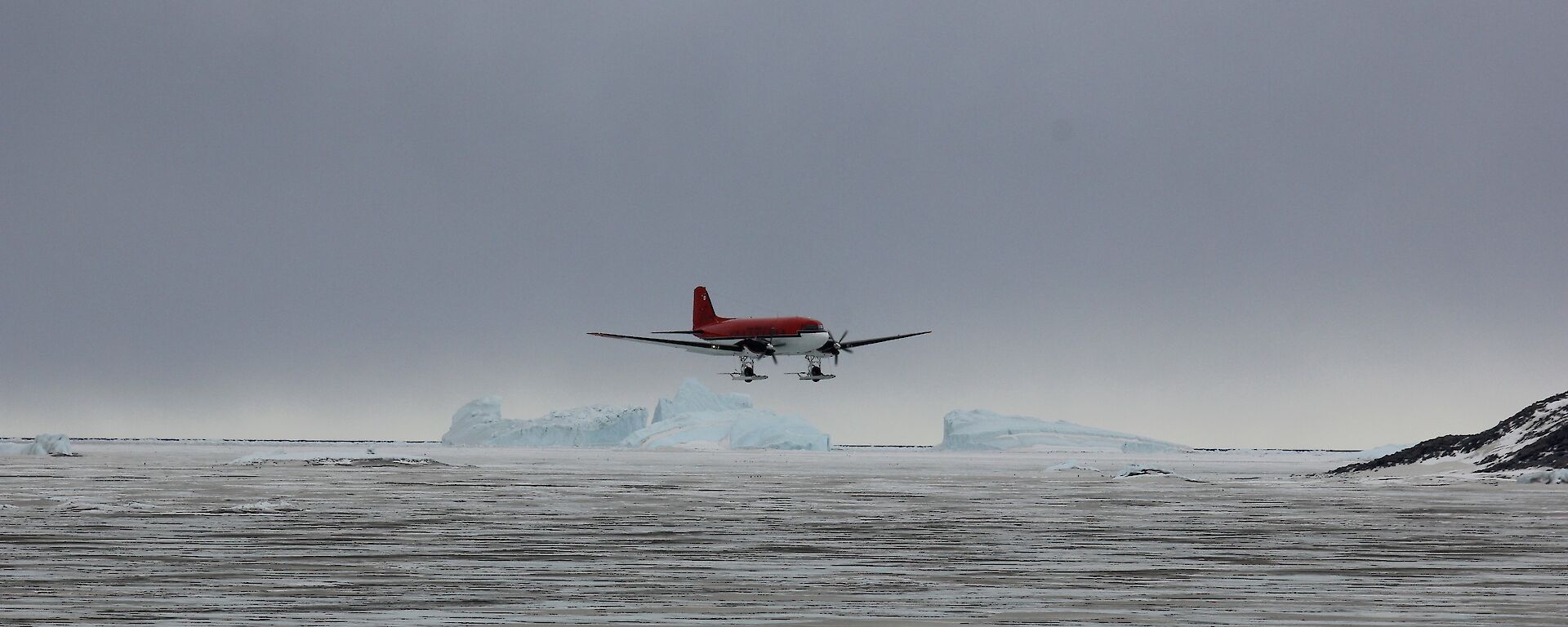 Basler JKB coming in to land at Davis