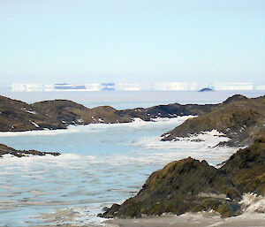 Fata Morgana on the horizon from Filla Island