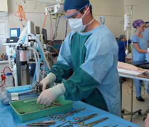 Expedtioner with surgical tools