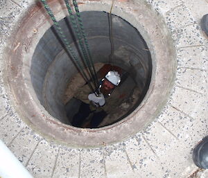 Expeditioner at the bottom of a confined space