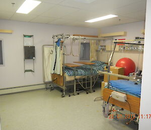 Photo of the two bed ward