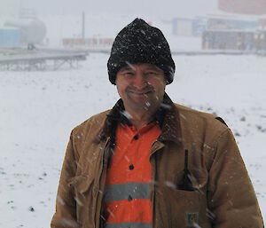 Expeditioner outside in blowing snow conditions