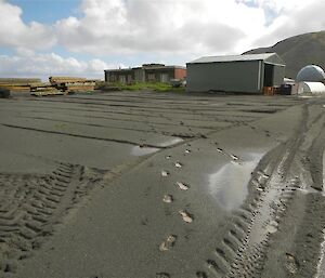 A new turn around area for the LARC vehicles