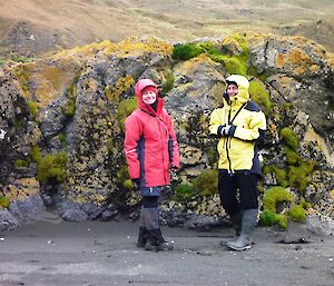 Lisa and Dana and the colourful lichens on the rocks