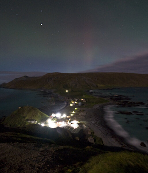 The beginnings of a stunning night, a view over the Isthmus