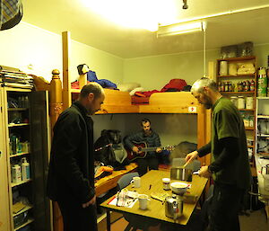 Stephen entertaining Stu and Pete at Bauer Bay Hut