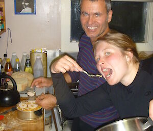 Paul and Jaimie at Hurd Point hut preparing dinner