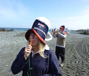 Expeditioner wearing an Australian hat in the shape of a beer mug