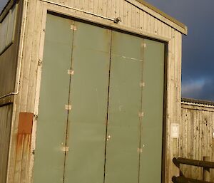 Old balloon release doors