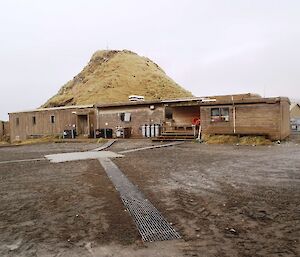 Kitchen, Mess and Surgery building. Camp Hill is behind the building