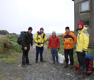 Some of the keen volunteers – Peter, Jimmy, Lachlan, Dom and Wim