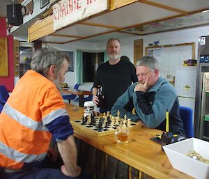 Two expeditioners play chess