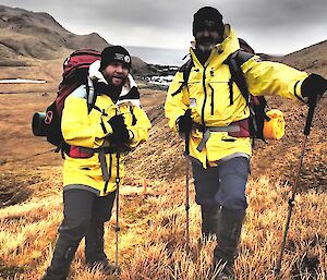 Greg and Paul walking to Pyramid Peak