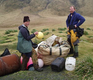 marine debris cache