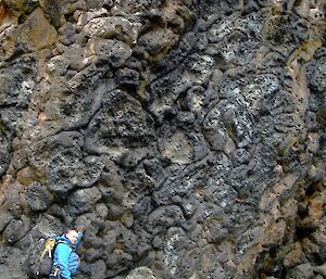 Ranger Chris with ‘pillow lava’ rock formations