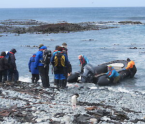 Bye to the tourists at landing beach