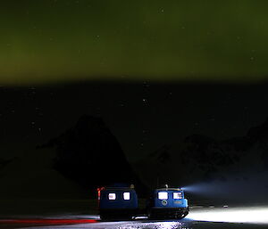 Aurora at Rumdoodle with two blue Haggs in the photo