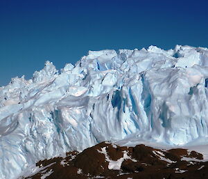 Crevasing near Jelbart Glacier