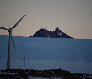 Turbine with Mt Henderson backdrop