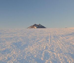 Mt Henderson and the plateau