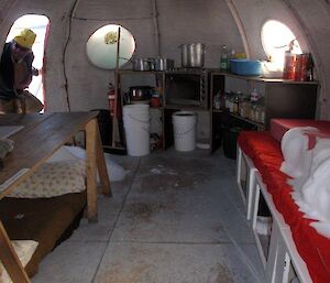 Ewan inspecting the hut at Ledinghams upon arrival