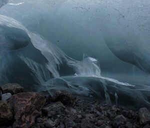 When the ice meets the mountains with an ice sheet butting into the rocky slopes of the Southern Masson Ranges