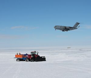 RAAF aircraft arrives at aerodrome