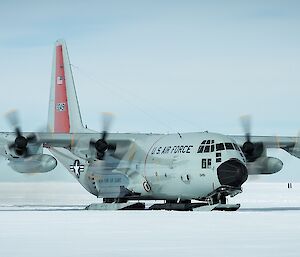 An LC130 aircraft lands at Casey skiway