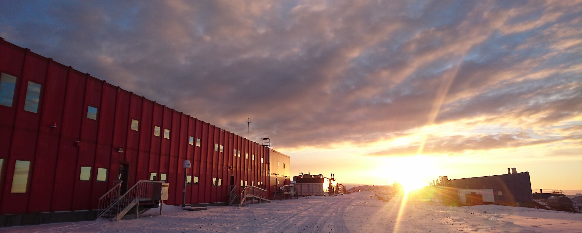 Sunsetting beside the Red Shed