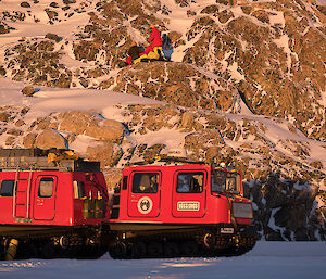 Red SAR Hägg at rescue site.