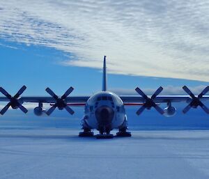 Photo of Skier 13 aircraft on snow