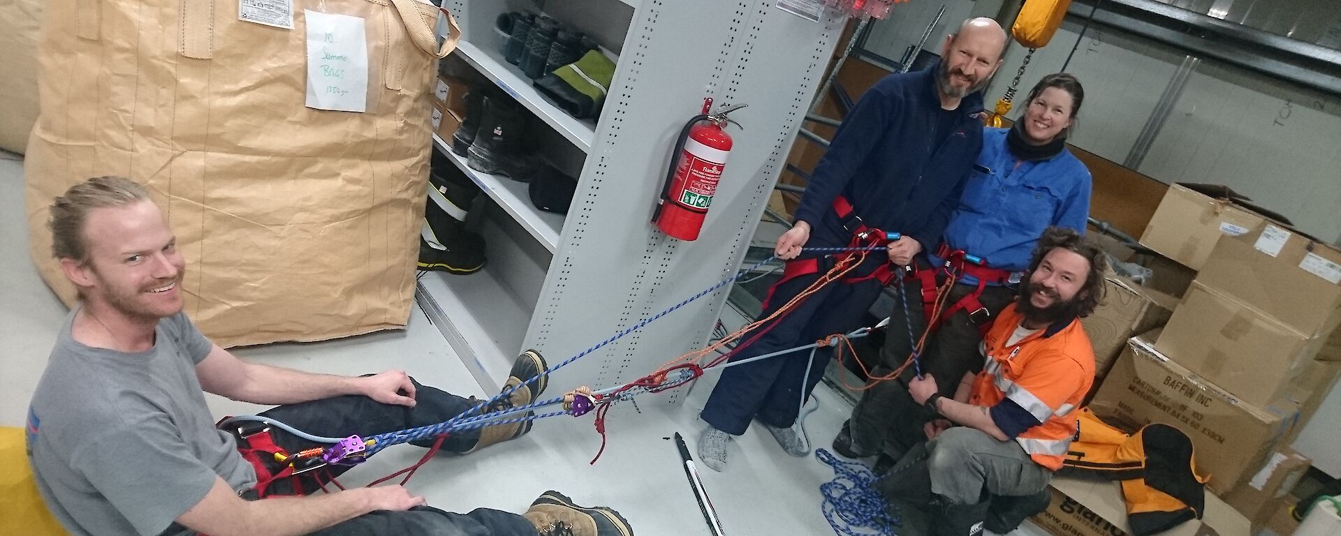 Four expeditions testing out climbing rope in building