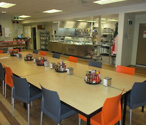 The Davis dining room and kitchen
