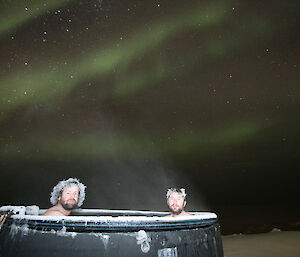 Chris Burns & Aaron Stanley in the Davis spa under the Aurora Australis