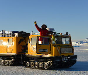 Ladge waving from the yellow Hagg