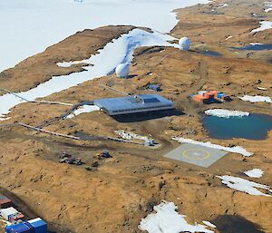 Buildings on rocks in Antarctica