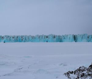 Panoramic photo of the Sørsdal glacier.