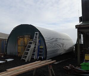 the completed Nissen hut with new cladding all over