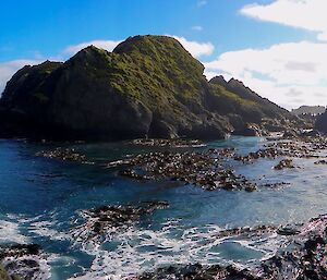 A picture of the coastal stacks of the featherbed coast