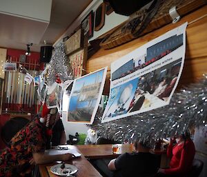 A string of Chrstmas messages from other stations