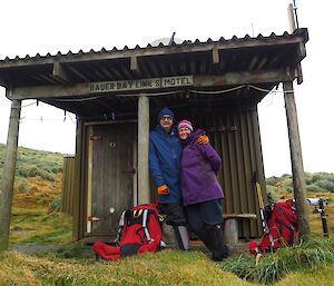 Dr Jan Wallace with fellow expeditioner and husband Geoff Wallace during Field Familiarisation Training — Macquarie Island