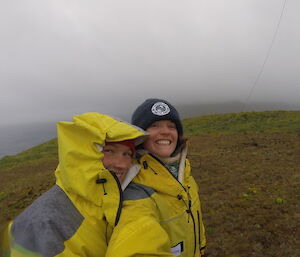 2017/18 Macquarie Island field project assistants Aimee & Kristen